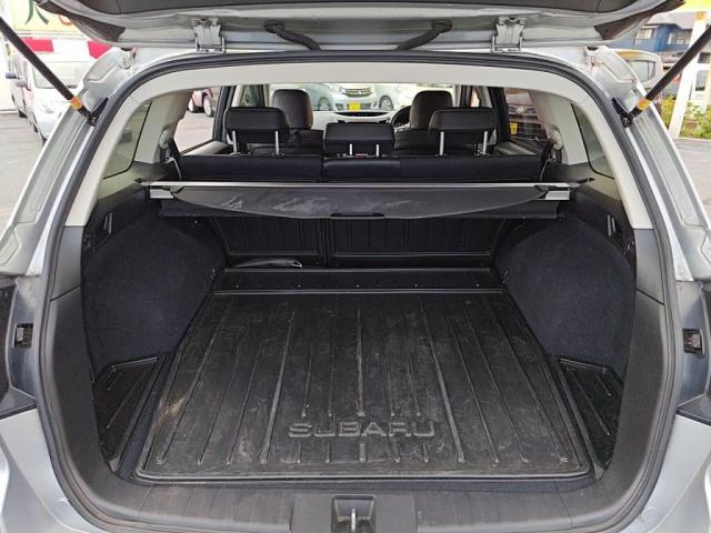 レガシィアウトバック 2.5i Bスポーツアイサイト 12セグMナビBカメラHIDキーフリETC衝突軽減Bクルコン(25枚目)