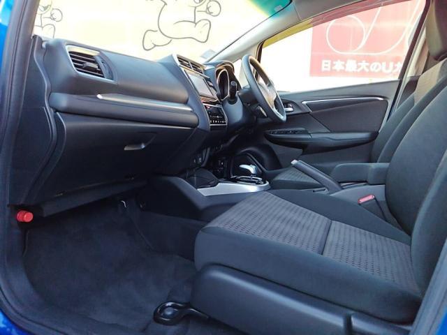 フィットハイブリッド F MナビBカメラ オートACキーフリー(22枚目)