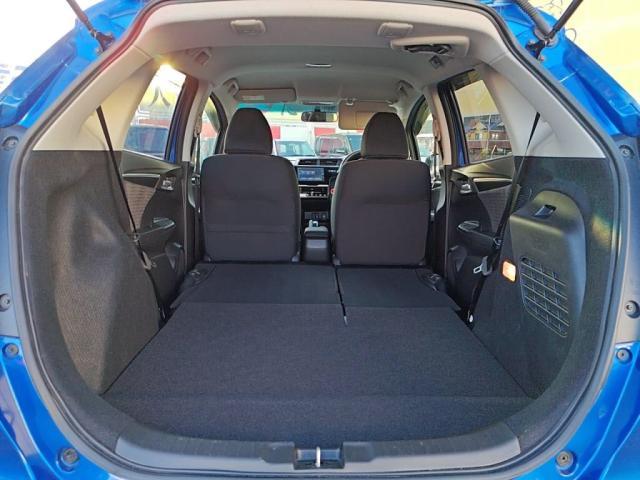 フィットハイブリッド F MナビBカメラ オートACキーフリー(27枚目)