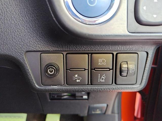 カローラフィールダー ハイブリッドＧ　エアロツアラー（18枚目）