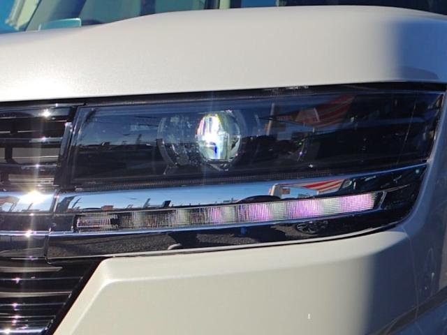 スペーシアカスタム ハイブリッドXSターボ 届出済未使用車 LEDライト両Aドア衝突軽減BシートHキーフ(8枚目)