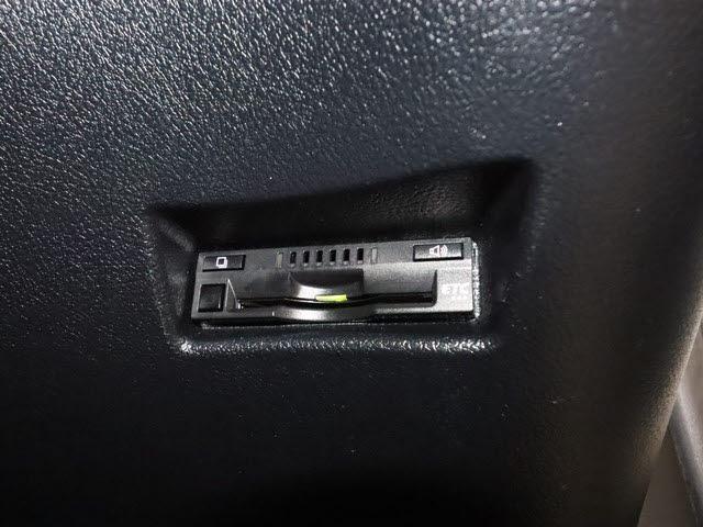 G 7人乗り 純正メモリーナビ フルセグ/CD/DVD/Bluetooth 両側電動スライドドア シートヒーター バックカメラ ETC スマートキー ドラレコ アルミホイール 記録簿(14枚目)