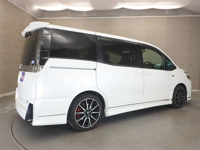 ヴォクシー ＺＳ　Ｇ’ｓ　セーフティセンスメモリーナビ　後席モニター　両側電動スライドドア　フルセグ　バックカメラ　ＥＴＣ車載器　ＬＥＤヘッドランプ　スマートキー　アルミホイール（2枚目）