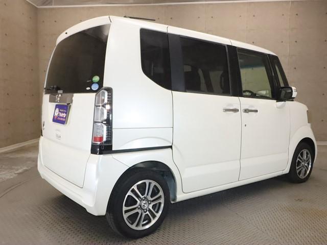 Ｎ－ＢＯＸ Ｇ　ＳＳパッケージ　メモリーナビ　両側電動スライドドア　ワンセグ／ＤＶＤ／Ｂｌｕｅｔｏｏｔｈ対応　バックカメラ　ＥＴＣ車載器　スマートキー　純正アルミホイール　記録簿（2枚目）