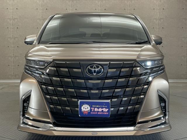 アルファード Ｚ　７人乗り　メモリーナビ　モデリスタエアロ　サンルーフ　両側電動スライド電動リアゲート　後席フリップダウンモニター　全方位カメラ　置くだけ充電　ＥＴＣ　デジタルインナーミラー　ブラインドスポットモニター（12枚目）