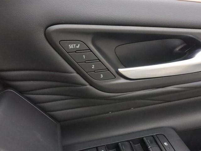 アルファード Ｚ　７人乗り　ワンオーナー　サンルーフ　メモリーナビ　両側電動スライド　電動リアゲート　フルセグ／Ｂｌｕｅｔｏｏｔｈ／Ｍｉｒａｃａｓｔ対応　ＥＴＣ２．０　ＬＥＤヘッドランプ　スマートキー　電動シート（5枚目）