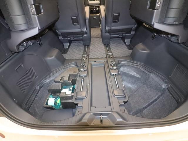 アルファード Ｚ　７人乗り　ワンオーナー　サンルーフ　メモリーナビ　両側電動スライド　電動リアゲート　フルセグ／Ｂｌｕｅｔｏｏｔｈ／Ｍｉｒａｃａｓｔ対応　ＥＴＣ２．０　ＬＥＤヘッドランプ　スマートキー　電動シート（22枚目）