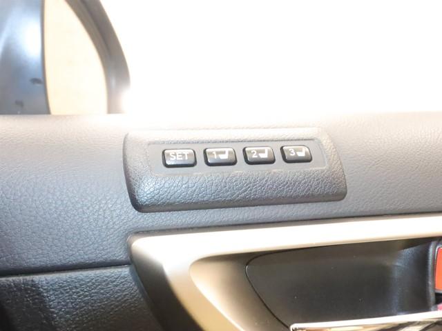ＣＴ ＣＴ２００ｈ　バージョンＣ　メモリーナビ　フルセグ　バックカメラ　ＥＴＣ　ＬＥＤヘッドランプ　スマートキー　シートメモリー　コーナーセンサー　ステアリングヒーター　オートハイビーム　シートヒーター（5枚目）