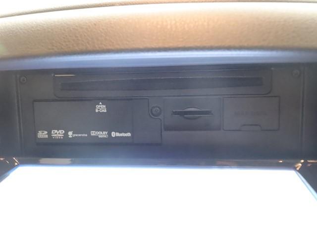 キューブ １５Ｘ　Ｖセレクション　メモリーナビ　フルセグ／ＤＶＤ／Ｂｌｕｅｔｏｏｔｈ対応　バックカメラ　ＥＴＣ　インテリジェントキー　アイドリングストップ　オートエアコン　記録簿（22枚目）