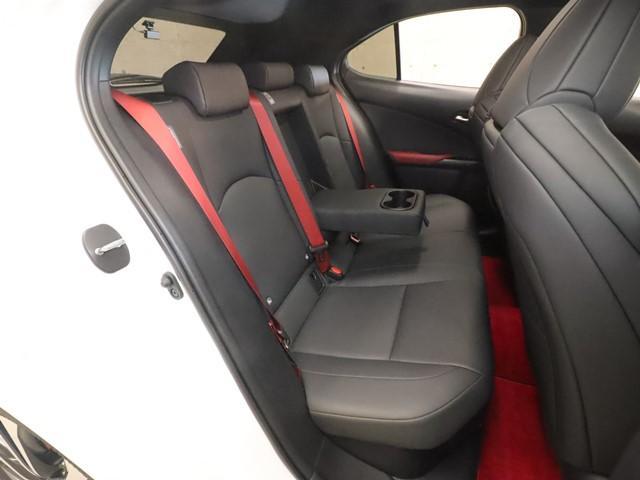 LEXUS UX UX250H F SPORT
