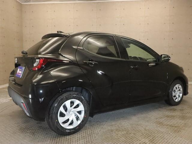 ヤリス Ｇ　ワンオーナー　メモリーナビ　ＨＤＭＩ／Ｂｌｕｅｔｏｏｔｈ　ＥＴＣ２．０　スマートキー　全方位モニター　オートハイビーム　ブラインドスポットモニター　ステアリングスイッチ　記録簿（2枚目）