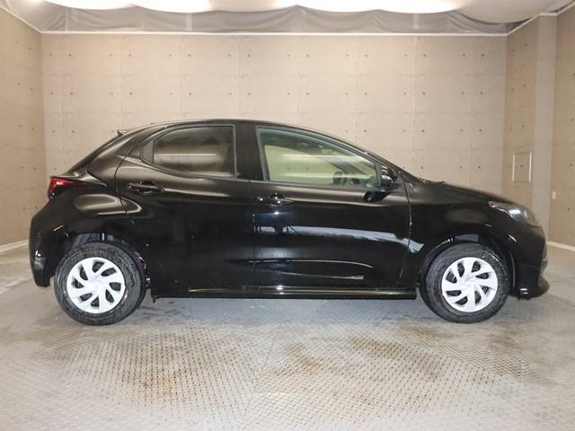 ヤリス Ｇ　ワンオーナー　メモリーナビ　ＨＤＭＩ／Ｂｌｕｅｔｏｏｔｈ　ＥＴＣ２．０　スマートキー　全方位モニター　オートハイビーム　ブラインドスポットモニター　ステアリングスイッチ　記録簿（29枚目）