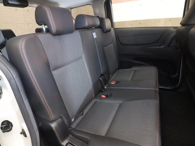 シエンタ ハイブリッドG クエロ 7人乗り メモリーナビ 衝突被害軽減システム レーンアシスト 両側パワースライドドア フルセグ/Bluetooth対応 バックカメラ ETC2.0 スマートキー アルミホイール 記録簿(5枚目)