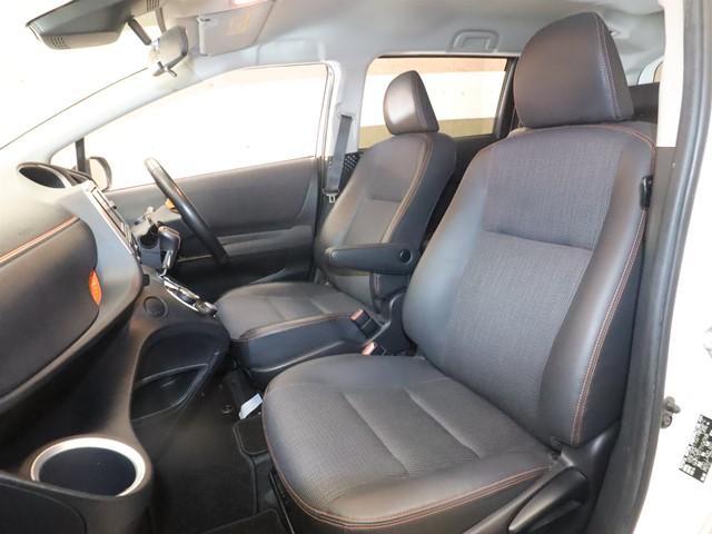 シエンタ ハイブリッドG クエロ 7人乗り メモリーナビ 衝突被害軽減システム レーンアシスト 両側パワースライドドア フルセグ/Bluetooth対応 バックカメラ ETC2.0 スマートキー アルミホイール 記録簿(7枚目)