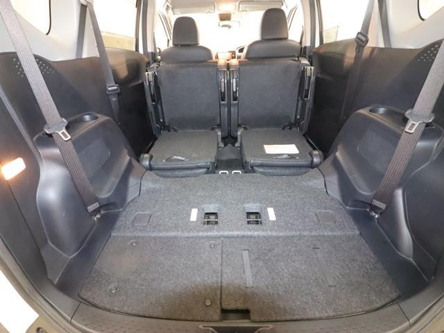 シエンタ ハイブリッドG クエロ 7人乗り メモリーナビ 衝突被害軽減システム レーンアシスト 両側パワースライドドア フルセグ/Bluetooth対応 バックカメラ ETC2.0 スマートキー アルミホイール 記録簿(13枚目)