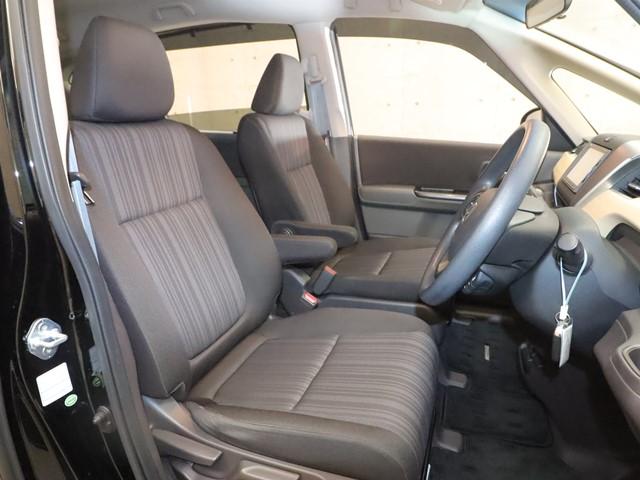 フリード G・ホンダセンシング 7人乗り メモリーナビ 両側パワースライドドア フルセグ/DVD バックカメラ ETC スマートキー 衝突被害軽減システム 横滑り防止 車線逸脱警報 レーダークルーズ 記録簿(4枚目)