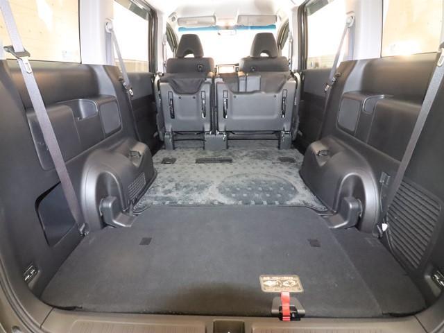 ステップワゴンスパーダ Z 8人乗り メモリーナビ 両側電動スライドドア フルセグ/DVD バックカメラ 後席フリップダウンモニター ETC車載器 スマートキー アイドリングストップ HIDヘッドライト 記録簿(17枚目)