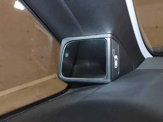 ステップワゴンスパーダ Z 8人乗り メモリーナビ 両側電動スライドドア フルセグ/DVD バックカメラ 後席フリップダウンモニター ETC車載器 スマートキー アイドリングストップ HIDヘッドライト 記録簿(27枚目)