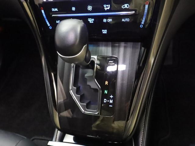 ハリアー プレミアム　セーフティセンスＰ　メモリーナビ　フルセグ／ＤＶＤ／Ｂｌｕｅｔｏｏｔｈ対応　前後ドライブレコーダー　バックカメラ　電動バックドア　ＥＴＣ車載器　ＬＥＤヘッドランプ　スマートキー　電動シート（23枚目）