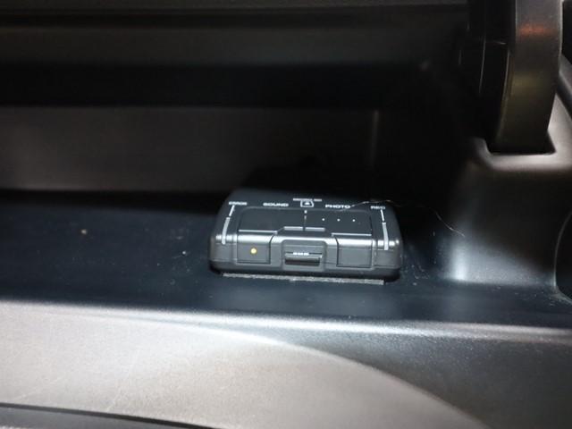 ヴォクシー ZS セーフティセンスC メモリーナビ 後席モニター 両側電動スライドドア フルセグ バックカメラ ETC2.0車載器 LEDヘッドランプ スマートキー(28枚目)