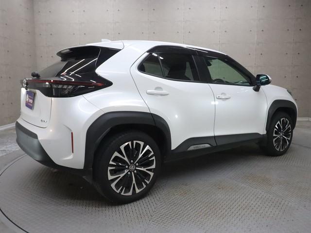 ヤリスクロス ハイブリッドZ メモリーナビ フルセグ/Bluetooth 全方位カメラ 前後ドライブレコーダー ブラインドスポットモニター クリアランスソナー ETC2.0 LEDヘッドランプ スマートキー ステアリングヒーター(4枚目)