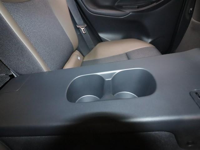 ヤリスクロス ハイブリッドZ メモリーナビ フルセグ/Bluetooth 全方位カメラ 前後ドライブレコーダー ブラインドスポットモニター クリアランスソナー ETC2.0 LEDヘッドランプ スマートキー ステアリングヒーター(10枚目)