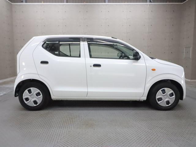 アルト F キーレスエントリー CDプレーヤー フロントパワーウィンドゥ 横滑り防止装置 Wエアバッグ ABS 衝突安全ボディ 記録簿(29枚目)