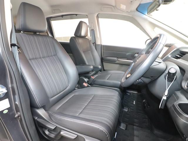 フリード G・ホンダセンシング ホンダセンシング メモリーナビ 両側電動スライドドア 後席モニター フルセグ バックカメラ LEDヘッドランプ スマートキー ETC車載器 アイドリングストップ(4枚目)