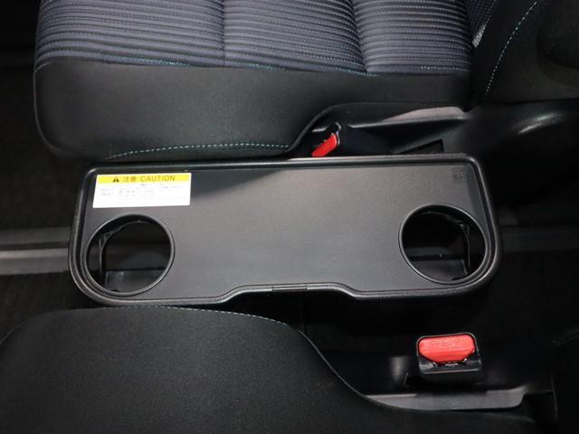 ノア Si 7人乗り メモリーナビ 両側パワースライド フルセグ/DVD/Bluetooth対応 バックカメラ ETC スマートキー ワイパーデアイサー アイドリングストップ 純正アルミホイール 記録簿(11枚目)