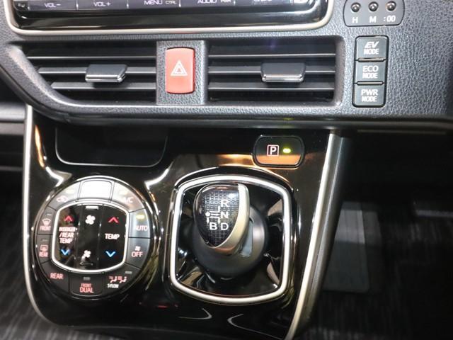 エスクァイア ハイブリッドGi 7人乗り 9インチメモリーナビ 両側パワースライド 後席フリップダウンモニター フルセグ バックカメラ ETC LEDヘッドランプ 前後ドライブレコーダー クルーズコントロール モデリスタエアロ(24枚目)