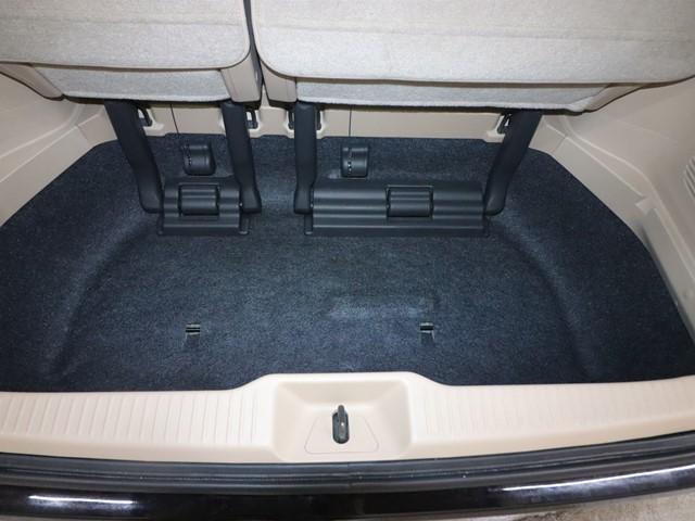 エスティマ アエラス 7人乗り 8インチHDDナビ 後席フリップダウンモニター 両側パワースライドドア フルセグ 前後ドライブレコーダー バックカメラ ETC HIDヘッドライト スマートキー 後席オットマンシート 記録簿(14枚目)