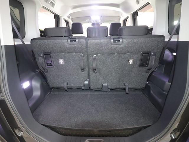 ルーミー カスタムG ワンオーナー 9インチディスプレイ 両側パワースライドドア フルセグ/Bluetooth バックカメラ ETC LEDヘッドランプ スマートキー コーナーセンサー シートヒーター 衝突被害軽減システム(15枚目)