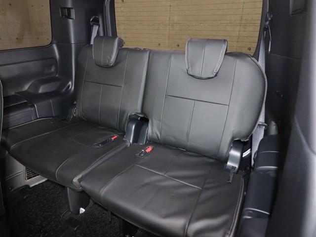 ノア ハイブリッドSi ダブルバイビーII 7人乗り セーフティセンス モデリスタエアロ 10インチナビ 後席フリップダウンモニター 両側電動スライドドア フルセグ/Bluetooth バックカメラ LEDヘッドランプ スマートキー ETC(16枚目)