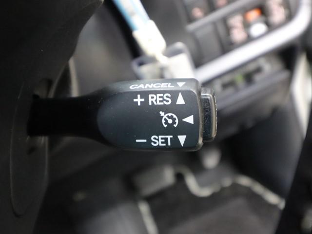 ノア ハイブリッドSi ダブルバイビーII 7人乗り セーフティセンス モデリスタエアロ 10インチナビ 後席フリップダウンモニター 両側電動スライドドア フルセグ/Bluetooth バックカメラ LEDヘッドランプ スマートキー ETC(28枚目)