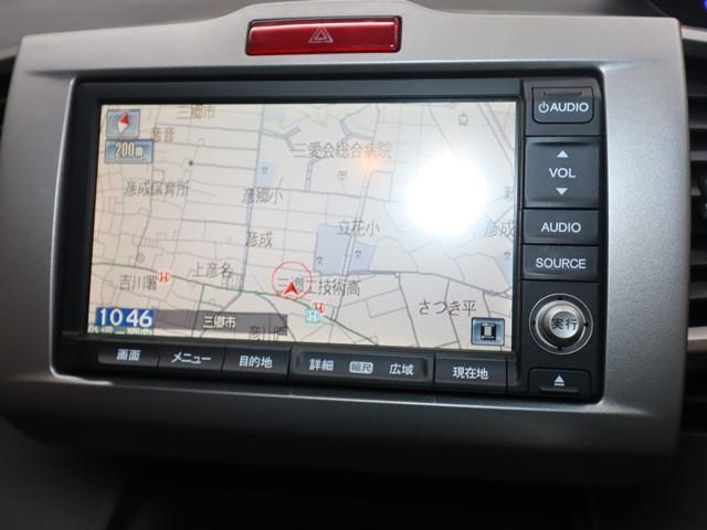 フリード フレックスi エアロ 5人乗り HDDナビ 両側電動スライドドア ワンセグ/DVD対応 バックカメラ ETC車載器 HIDヘッドライト スマートキー オートエアコン 純正アルミホイール 記録簿(12枚目)