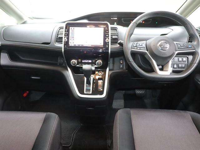 セレナ ハイウェイスター プロパイロットエディション 8人乗り 9インチメモリーナビ 後席フリップダウンモニター バックカメラ 両側電動スライドドア フルセグ/Blu-ray/DVD/Bluetooth ETC LEDヘッドランプ スマートキー 記録簿(4枚目)