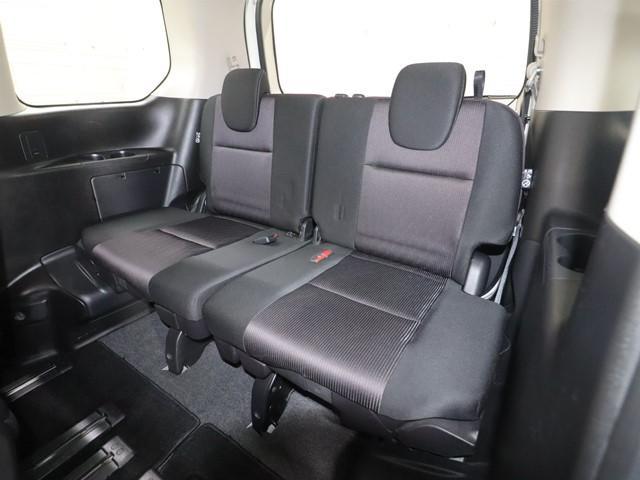 セレナ ハイウェイスター プロパイロットエディション 8人乗り 9インチメモリーナビ 後席フリップダウンモニター バックカメラ 両側電動スライドドア フルセグ/Blu-ray/DVD/Bluetooth ETC LEDヘッドランプ スマートキー 記録簿(16枚目)