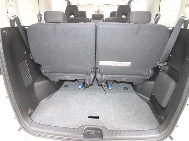 セレナ ハイウェイスター プロパイロットエディション 8人乗り 9インチメモリーナビ 後席フリップダウンモニター バックカメラ 両側電動スライドドア フルセグ/Blu-ray/DVD/Bluetooth ETC LEDヘッドランプ スマートキー 記録簿(19枚目)