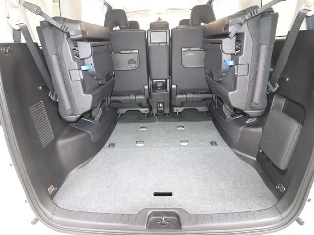 セレナ ハイウェイスター プロパイロットエディション 8人乗り 9インチメモリーナビ 後席フリップダウンモニター バックカメラ 両側電動スライドドア フルセグ/Blu-ray/DVD/Bluetooth ETC LEDヘッドランプ スマートキー 記録簿(20枚目)