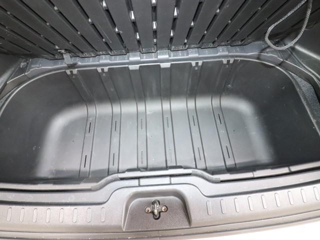 セレナ ハイウェイスター プロパイロットエディション 8人乗り 9インチメモリーナビ 後席フリップダウンモニター バックカメラ 両側電動スライドドア フルセグ/Blu-ray/DVD/Bluetooth ETC LEDヘッドランプ スマートキー 記録簿(21枚目)