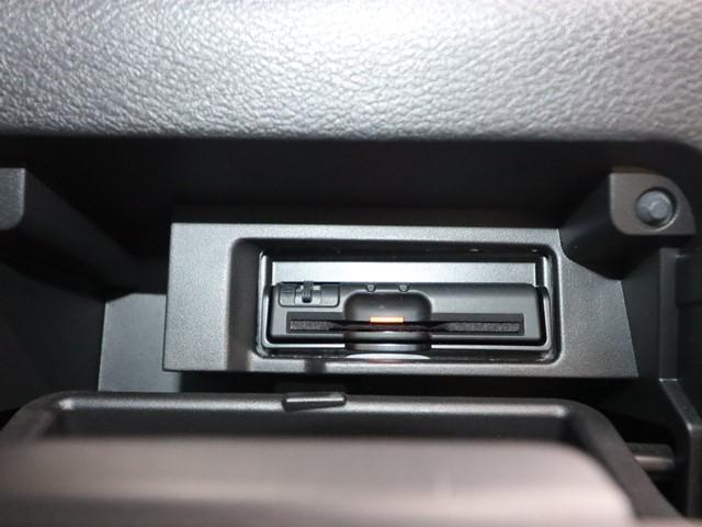 セレナ ハイウェイスター プロパイロットエディション 8人乗り 9インチメモリーナビ 後席フリップダウンモニター バックカメラ 両側電動スライドドア フルセグ/Blu-ray/DVD/Bluetooth ETC LEDヘッドランプ スマートキー 記録簿(26枚目)