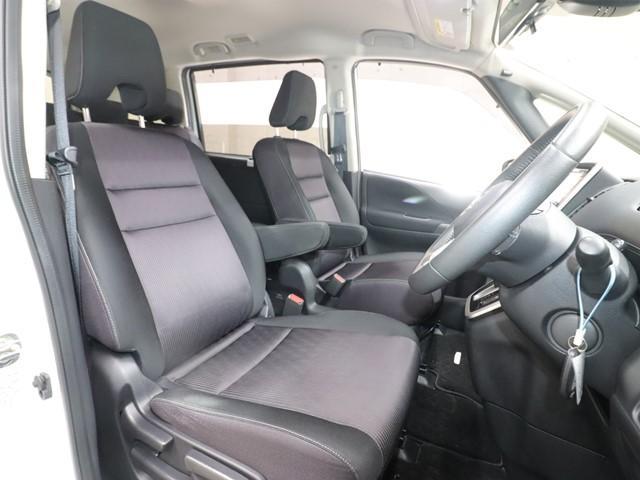 セレナ ハイウェイスター VセレクションII 8人乗り 9インチナビ 両側電動スライド 衝突被害軽減システム フルセグ バックカメラ ETC スマートキー オートクルーズコントロール パークアシスト プロパイロット 前後ドライブレコーダー(5枚目)