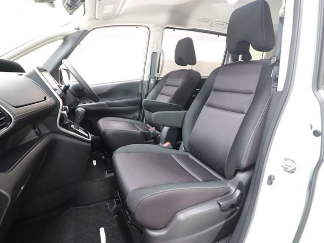 セレナ ハイウェイスター VセレクションII 8人乗り 9インチナビ 両側電動スライド 衝突被害軽減システム フルセグ バックカメラ ETC スマートキー オートクルーズコントロール パークアシスト プロパイロット 前後ドライブレコーダー(10枚目)