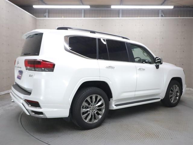 ☆いらっしゃいませ！カーセブンメガ三郷店です。☆この度は当店のお車をご覧頂きまして誠にありがとうございます。ゆっくりとご検討下さい。車両状態や装備品などご質問などがありましたらお気軽に声をお掛け下さい