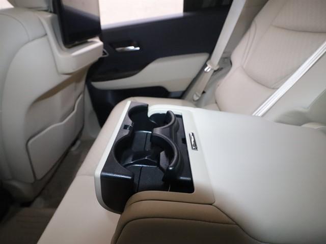 ★車に自信があるから試乗も大歓迎です。是非車に乗って頂き、車両の状態の良さをお客様自信の目でお確かめ下さい。