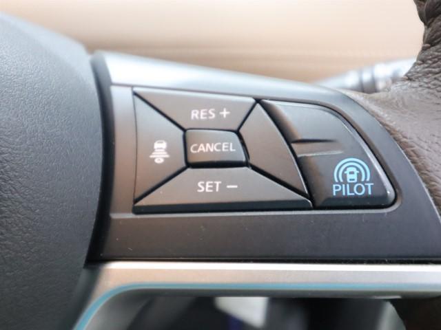 セレナ e-パワー ハイウェイスターV 7人乗り ワンオーナー 9インチメモリーナビ 後席フリップダウンモニター プロパイロット ドライブレコーダー 全方位カメラ 両側電動スライド フルセグ/Bluetooth ETC クリアランスソナー(28枚目)