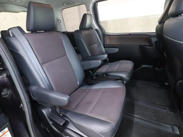 エスクァイア Gi 7人乗り メモリーナビ 後席フリップダウンモニター フルセグ/Bluetooth 両側電動スライド バックカメラ ETC LEDヘッドランプ スマートキー コーナーセンサー オートマチックハイビーム(7枚目)