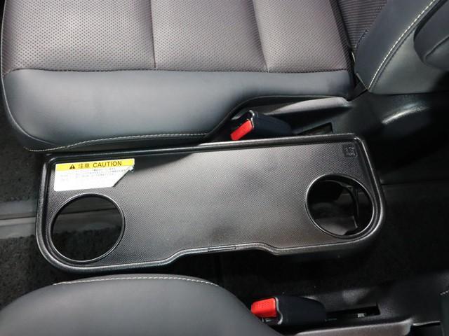 エスクァイア Gi 7人乗り メモリーナビ 後席フリップダウンモニター フルセグ/Bluetooth 両側電動スライド バックカメラ ETC LEDヘッドランプ スマートキー コーナーセンサー オートマチックハイビーム(13枚目)