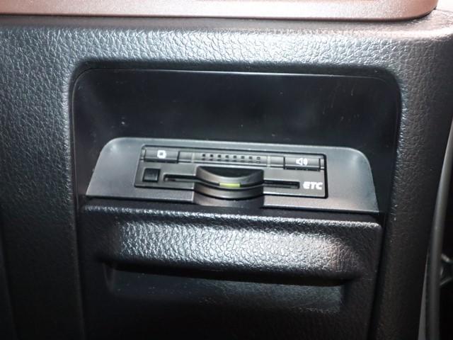 エスクァイア Gi 7人乗り メモリーナビ 後席フリップダウンモニター フルセグ/Bluetooth 両側電動スライド バックカメラ ETC LEDヘッドランプ スマートキー コーナーセンサー オートマチックハイビーム(25枚目)