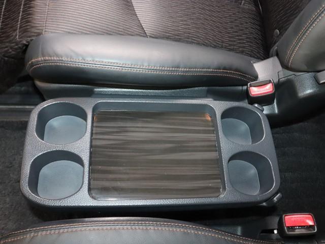 中古車なので走行距離は気になるものです。走行管理システムという全国単位のシステムにて入庫時にチェックをします！その為メーター交換やメーター改竄の履歴も全車両チェック済みです、ご安心してお乗り頂けます。